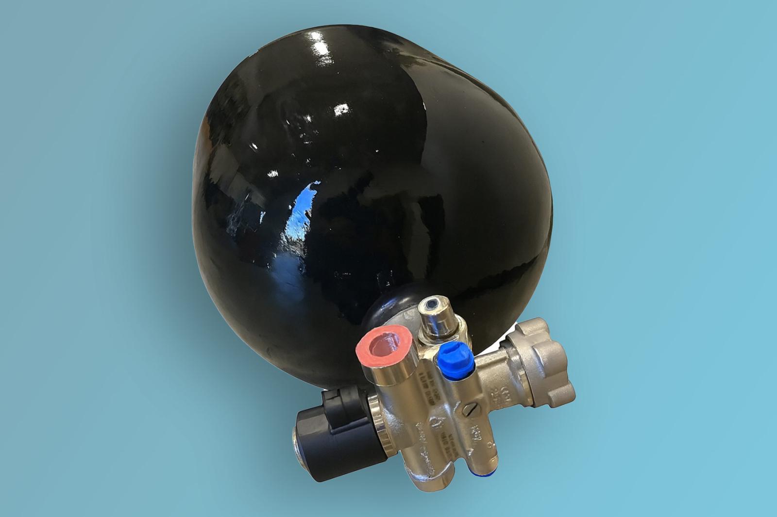 Compressed natural gas (CNG) cylinder with attached multi-port valve assembly and gray protective wrap, displayed on a transparent background.